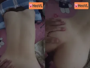 Nắc bím nhầy nhụa nước của con em người yêu dâm